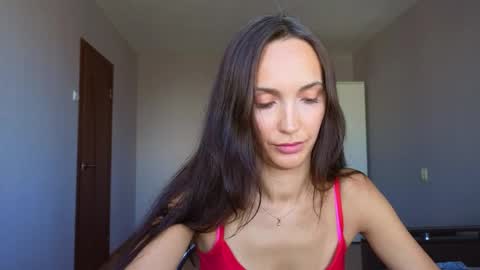 Lillian online show from April 16, 2026, 11:00 am