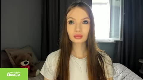 lillianfowler online show from June 7, 2026, 5:22 am