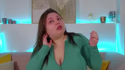 LillianHaig online show from March 8, 2025, 6:58 pm