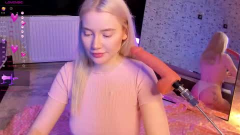 lillie_berry online show from February 10, 2026, 5:33 am