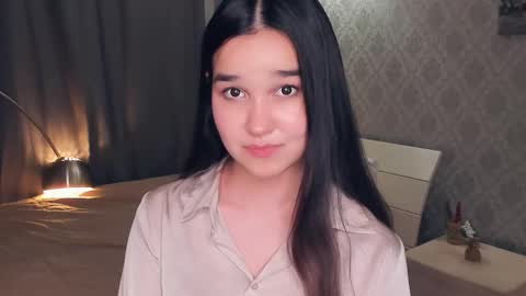 Celina Lillie online show from December 4, 2025, 9:12 pm