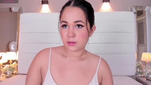 Lizeth follow me in my igimlilycute 3 online show from March 12, 2025, 3:57 am