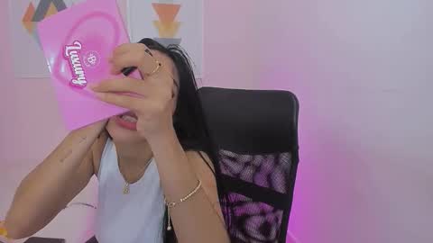 Sweety Lilly Love  online show from November 15, 2025, 3:52 pm