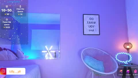 Snapshot of lilly_dollss chatting on January 15, 2025, 12:58 pm Sofia online show from January 15, 2025, 12:58 pm