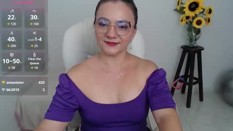 Lilly online show from October 25, 2025, 3:51 pm