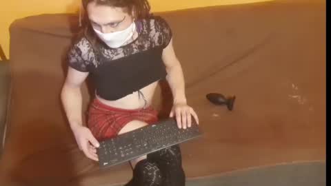 Snapshot of lillysissi chatting on November 2, 2025, 11:51 pm Lilli Sissy SlutCat online show from November 2, 2025, 11:51 pm