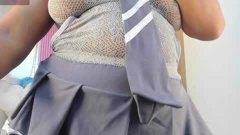 lillyy16 online show from October 7, 2025, 11:07 am