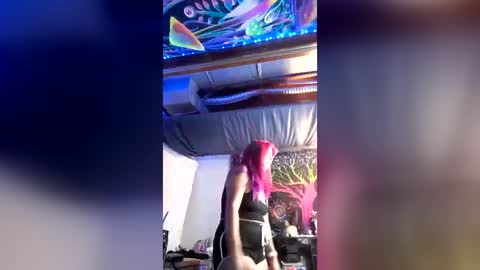 lilmystiq online show from June 10, 2026, 3:22 pm