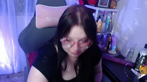 Lilo  online show from February 3, 2025, 6:45 am