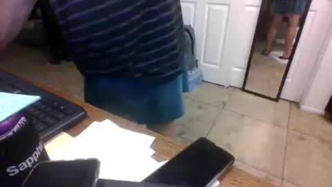 Snapshot of lilpackage69 chatting on February 5, 2026, 3:33 am lilpackage69 online show from February 5, 2026, 3:33 am