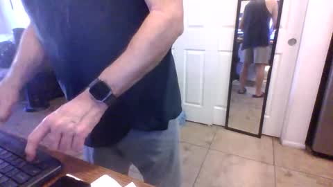 Snapshot of lilpackage69 chatting on February 8, 2026, 9:51 pm lilpackage69 online show from February 8, 2026, 9:51 pm