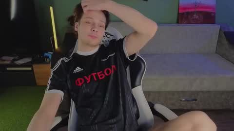 lilteddyboy online show from March 4, 2026, 8:48 pm