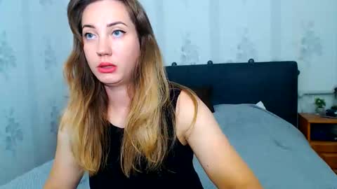 lilu_cute25 online show from June 9, 2026, 7:14 pm