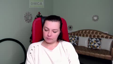 Lily online show from December 30, 2024, 5:58 am