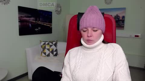 Lily online show from February 2, 2026, 4:44 am