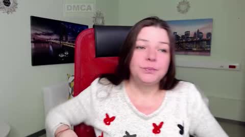 Lily online show from February 11, 2026, 4:50 am