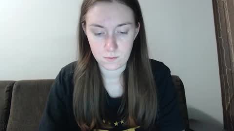 lily_love_x online show from January 10, 2025, 2:57 am