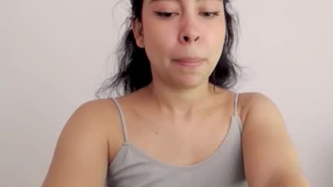 Lily Roberts online show from February 18, 2026, 2:57 pm