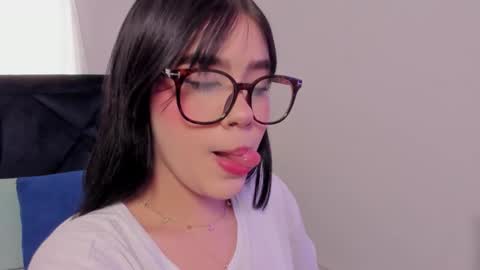 LilyWoodz online show from February 9, 2026, 7:07 pm