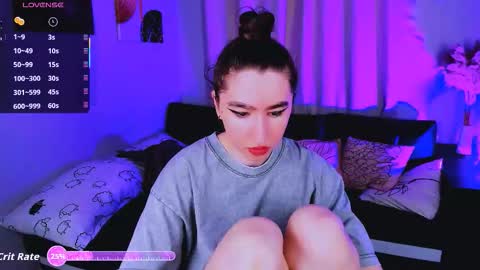 LILY online show from September 26, 2025, 7:12 am