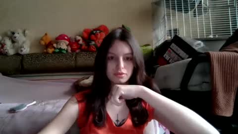 lilycandy_ online show from February 8, 2025, 9:35 am