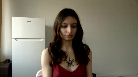 lilycandy_ online show from March 10, 2025, 12:48 pm