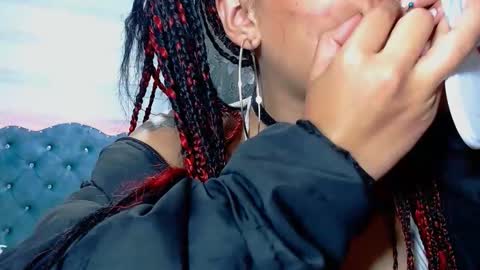 lilyjamesx online show from February 16, 2025, 12:19 am