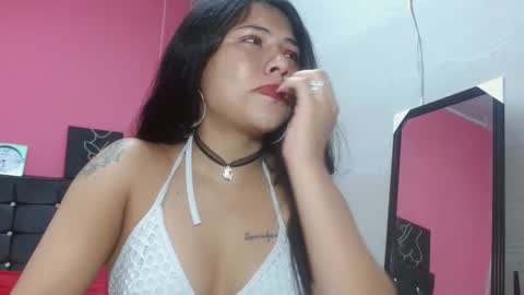 lilyjamesx online show from September 8, 2025, 2:49 pm