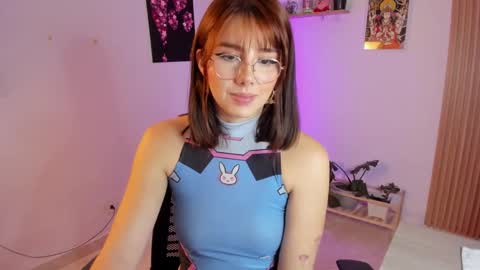 lily help me to collect more cosplay online show from September 24, 2025, 4:38 am