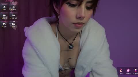 lily help me to collect more cosplay online show from March 12, 2026, 4:18 am