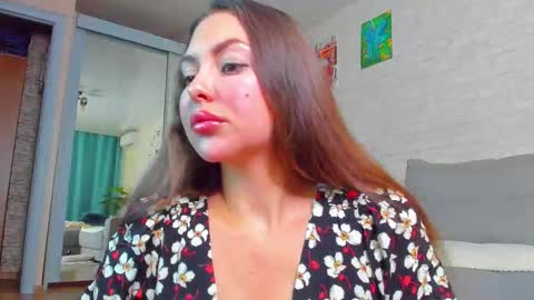 Snapshot of lilyt_007 chatting on October 4, 2025, 1:25 am lilyt_007 online show from October 4, 2025, 1:25 am