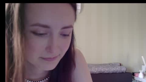 Snapshot of lilyxsky chatting on February 26, 2025, 3:30 pm LilyXSky online show from February 26, 2025, 3:30 pm