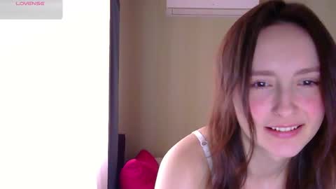 LilyXSky online show from February 1, 2026, 2:37 pm