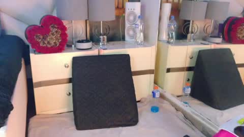 Lilly online show from November 20, 2025, 11:43 am