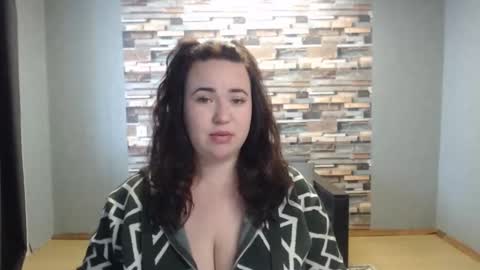 busty princess online show from November 10, 2025, 6:34 am