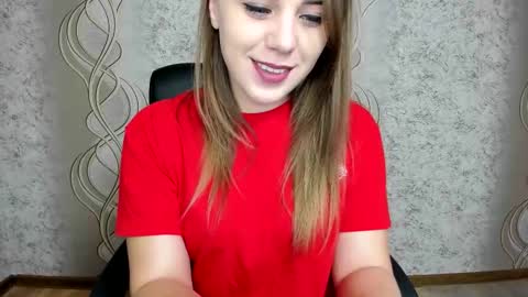    online show from October 24, 2025, 8:05 pm