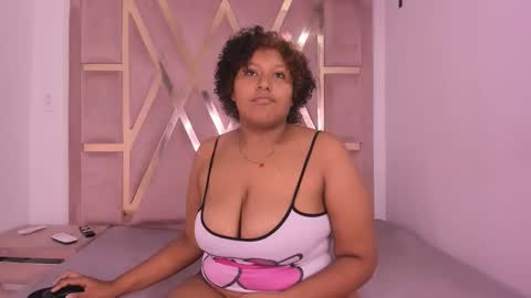 Snapshot of limmyht chatting on June 7, 2026, 12:31 pm Limmyx online show from June 7, 2026, 12:31 pm