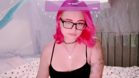 Snapshot of lina2d_tyan chatting on April 3, 2026, 11:41 am Lina2D tyan online show from April 3, 2026, 11:41 am