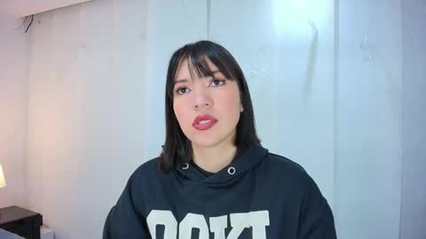 Snapshot of lina_bedoya chatting on September 30, 2025, 11:26 am Lina Bedoya online show from September 30, 2025, 11:26 am