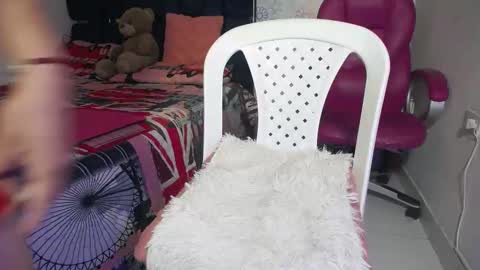 Snapshot of lina_clark_ chatting on September 23, 2025, 3:59 pm lina_clark_ online show from September 23, 2025, 3:59 pm