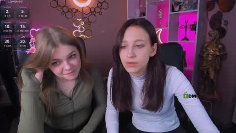 Snapshot of lina_fox12 chatting on October 8, 2025, 7:44 pm lina_fox12 online show from October 8, 2025, 7:44 pm