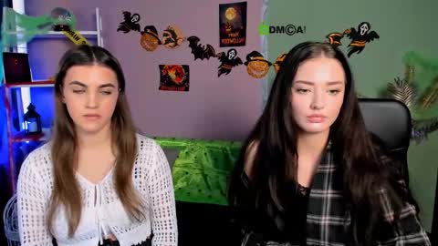 Snapshot of lina_fox12 chatting on November 3, 2025, 1:12 pm lina_fox12 online show from November 3, 2025, 1:12 pm