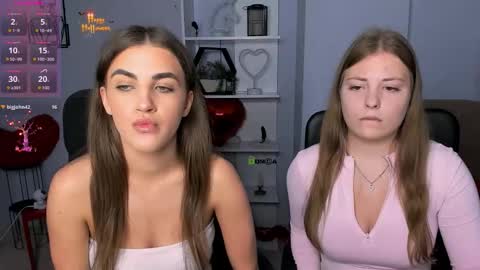 Snapshot of lina_fox12 chatting on November 9, 2025, 2:04 pm lina_fox12 online show from November 9, 2025, 2:04 pm