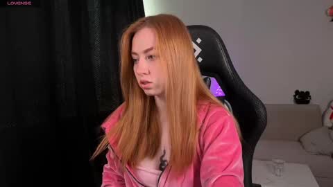 Snapshot of lina_witch chatting on September 27, 2025, 11:04 am lina online show from September 27, 2025, 11:04 am