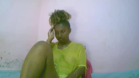 linah1123 online show from September 29, 2025, 6:46 pm