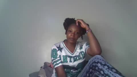 linahusu online show from November 24, 2025, 1:22 pm