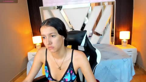  Linda  online show from September 29, 2025, 6:24 pm