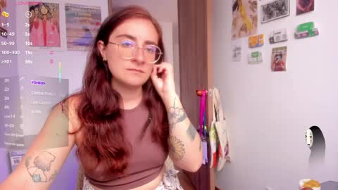 Giggles  online show from May 26, 2026, 2:02 pm