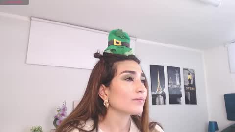 Maria Paula online show from March 17, 2026, 12:30 pm