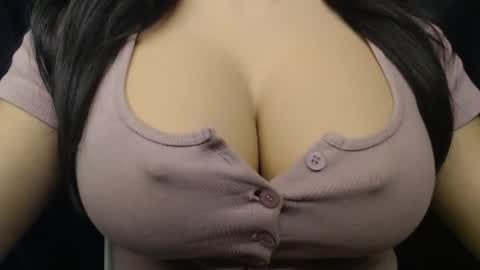 Snapshot of linda_perfect99 chatting on November 8, 2025, 7:12 pm Linda online show from November 8, 2025, 7:12 pm